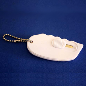 Picture of Plastic Box Cutter 04